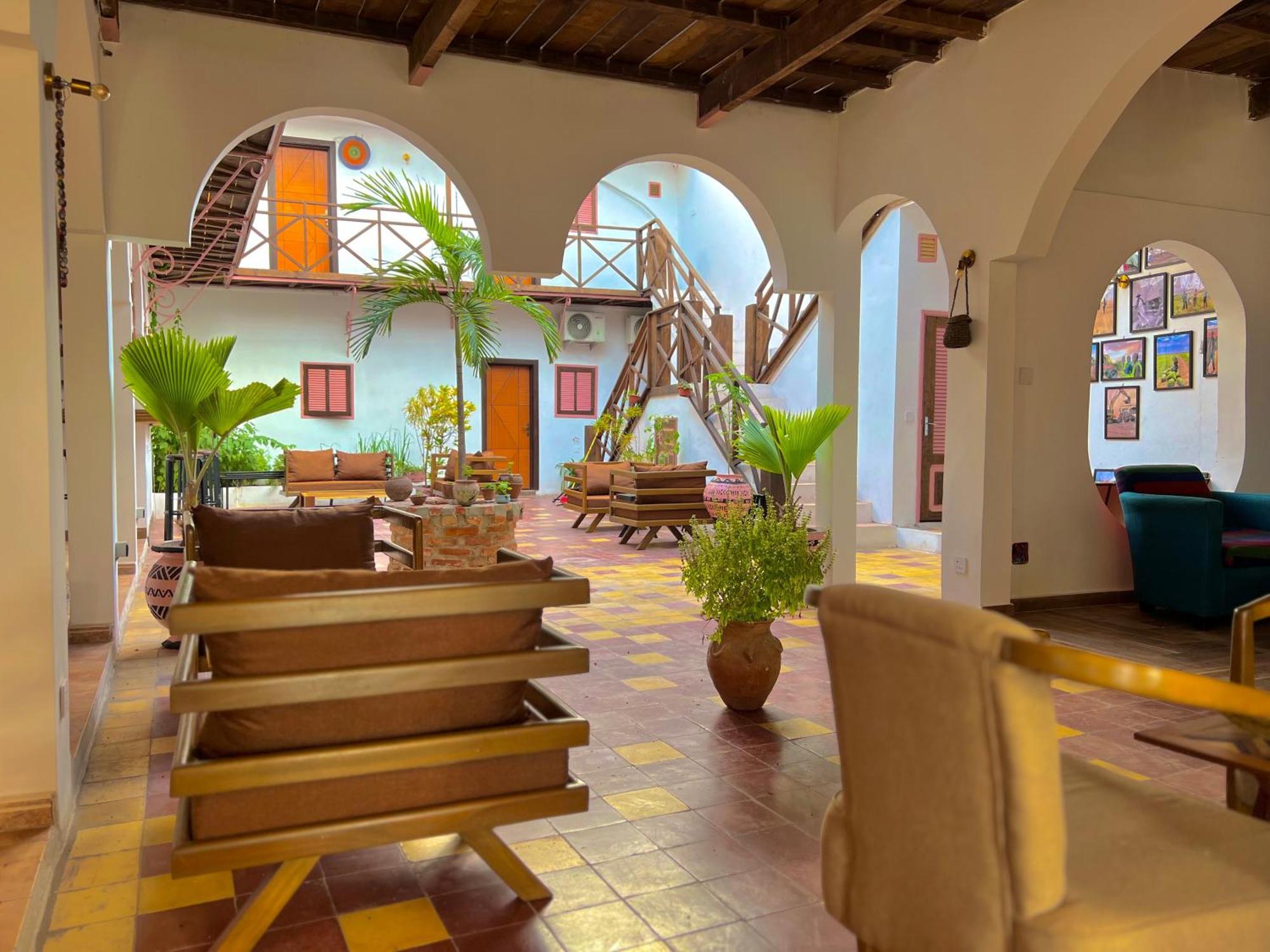 Fly Fishes Hotel Saint-Louis Exterior foto